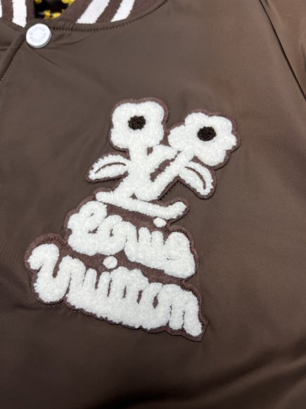 Louis Vuitton Varsity - Мужская куртка ветровка бомбер DZ_2208LV7 Louis Vuitton Varsity - Мужская куртка ветровка бомбер DZ_2208LV7