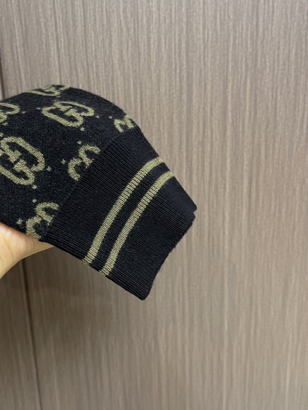 Gucci - Мужская кофта свитер DZ_1111GU2 Gucci - Мужская кофта свитер DZ_1111GU2