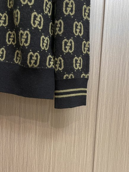 Gucci - Мужская кофта свитер DZ_1111GU2 Gucci - Мужская кофта свитер DZ_1111GU2