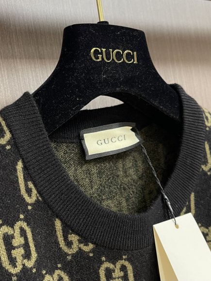 Gucci - Мужская кофта свитер DZ_1111GU2 Gucci - Мужская кофта свитер DZ_1111GU2