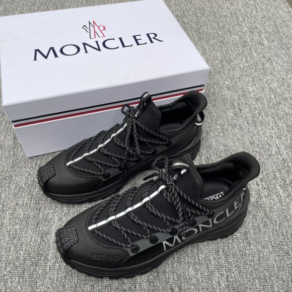 Moncler Trailgrip Lite 2 - Мужские кроссовки ABC_1201MO1 Moncler Trailgrip Lite 2 - Мужские кроссовки ABC_1201MO1