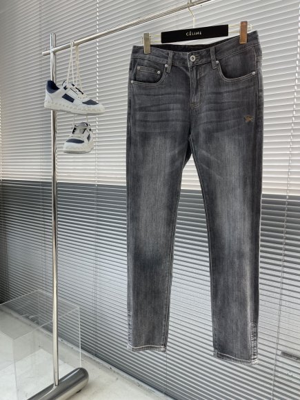 Burberry - Мужские штаны джинсы TJ_1303BU14 Burberry - Мужские штаны джинсы TJ_1303BU14
