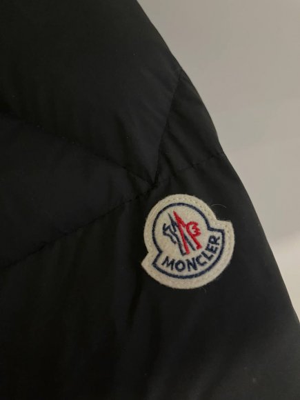Moncler Мужская куртка пуховик S3D_2001MO2 Moncler Мужская куртка пуховик S3D_2001MO2