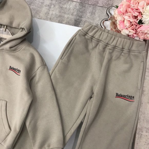 Balenciaga - Детский спортивный костюм DW_0112BA8