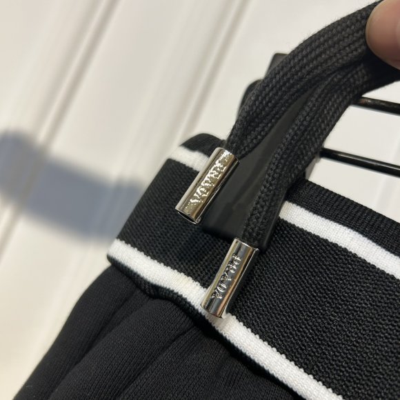 Prada - Мужские шорты KN_2406PR3 Prada - Мужские шорты KN_2406PR3