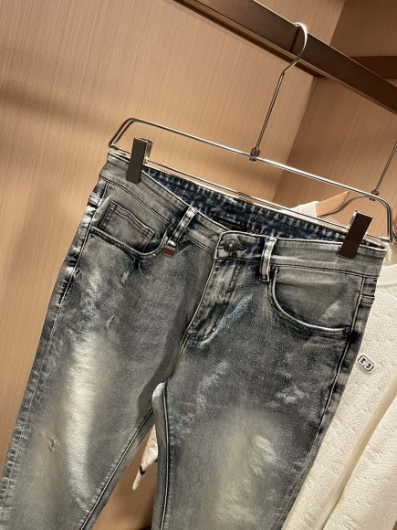 Louis Vuitton - Мужские штаны джинсы DF_0912LV7