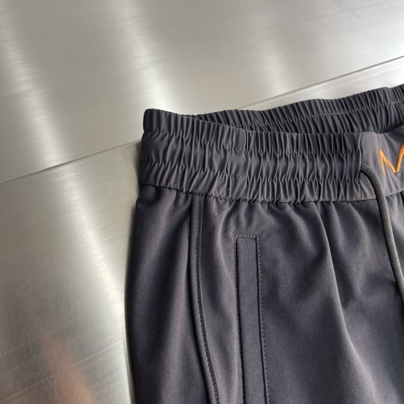 Fendi - Мужские спортивные штаны DZ_2803FE7 Fendi - Мужские спортивные штаны DZ_2803FE7