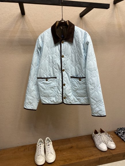 Louis Vuitton Tyler - Мужская стеганая куртка ветровка DZ_2308LV1 Louis Vuitton Tyler - Мужская стеганая куртка ветровка DZ_2308LV1