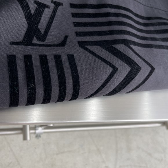 Louis Vuitton - Мужская рубашка жакет TJ_2006LV2 Louis Vuitton - Мужская рубашка жакет TJ_2006LV2