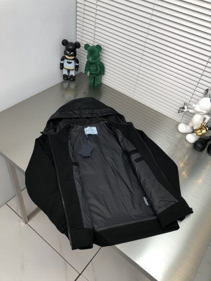 Prada - Мужская кофта куртка DZ_2912PR2