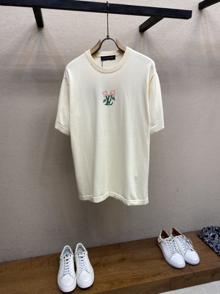 Louis Vuitton - Женская трикотажная футболка майка DZ_1403LV2