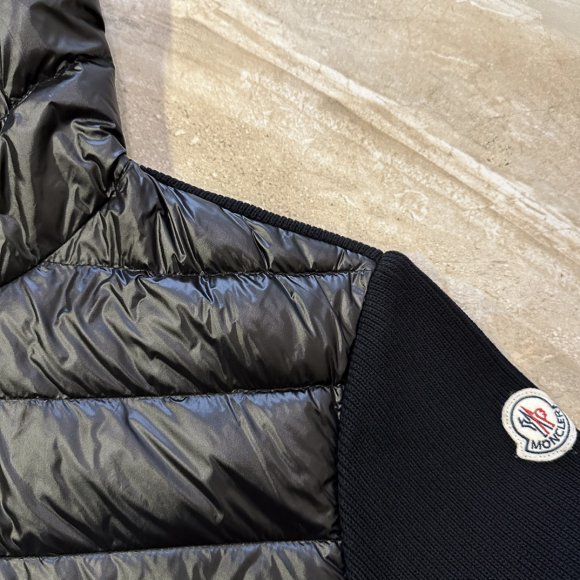 Moncler - Мужская куртка ветровка пуховик MI_0110MO1 Moncler - Мужская куртка ветровка пуховик MI_0110MO1
