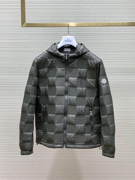 Moncler - Мужская куртка ветровка TI_2910MO10 Moncler - Мужская куртка ветровка TI_2910MO10