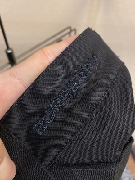 Burberry - Мужские штаны брюки DZ_1403BU3 Burberry - Мужские штаны брюки DZ_1403BU3