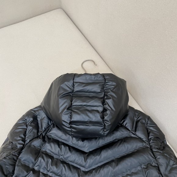 Moncler - Мужская куртка пуховик DZ_1410MO3 Moncler - Мужская куртка пуховик DZ_1410MO3