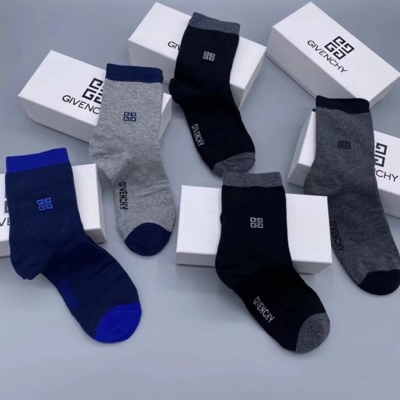 Givenchy носки комплект 5 пар AC_0402GI4 Givenchy носки комплект 5 пар AC_0402GI4