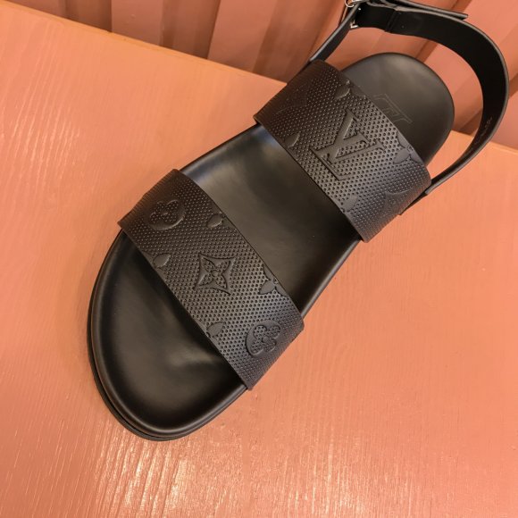 Louis Vuitton - Мужские сандалии GTL_1004LV5