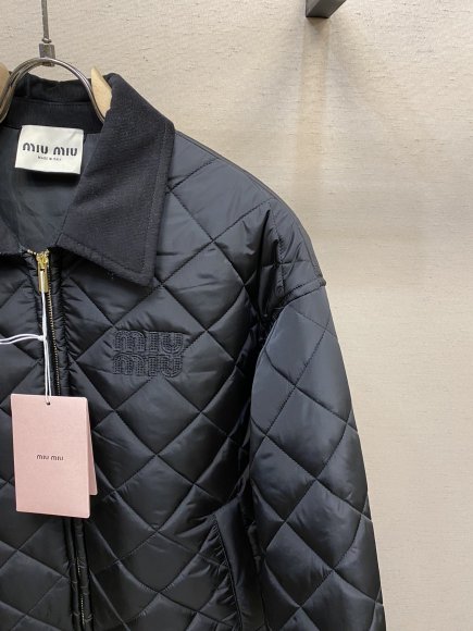 Miu Miu - Мужская демисезонная стеганая куртка DZ_1311MM1