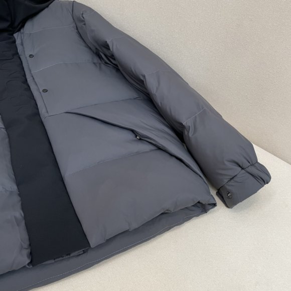 Moncler - Мужская куртка пуховик DZ_1410MO5