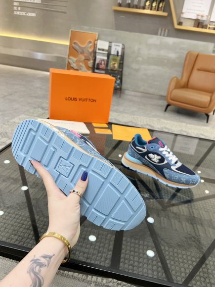 Louis Vuitton - Мужские кроссовки RU_3005LV1 Louis Vuitton - Мужские кроссовки RU_3005LV1