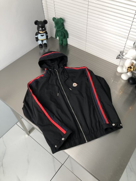 Moncler - Мужская куртка ветровка DZ_0809MO3 Moncler - Мужская куртка ветровка DZ_0809MO3