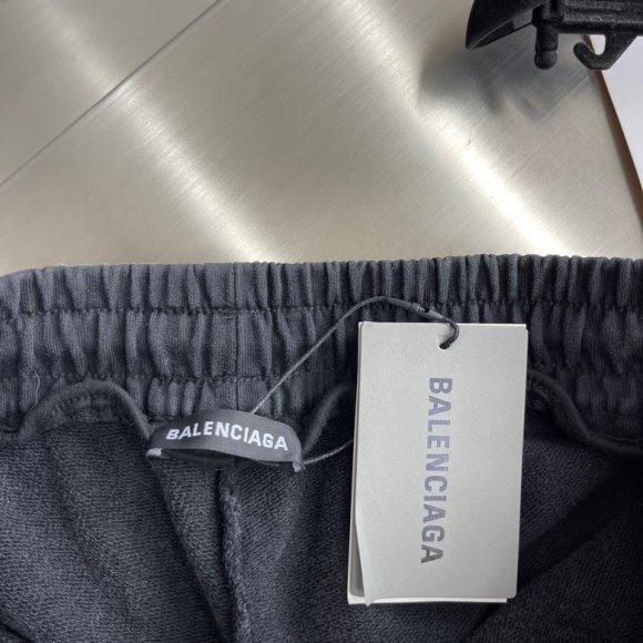 Balenciaga Outline Baggy - Мужские спортивные штаны AH_2610BA6 Balenciaga Outline Baggy - Мужские спортивные штаны AH_2610BA6