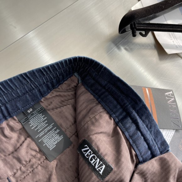 Ermenegildo Zegna - Мужские штаны джинсы TJ_0412EZ4 Ermenegildo Zegna - Мужские штаны джинсы TJ_0412EZ4