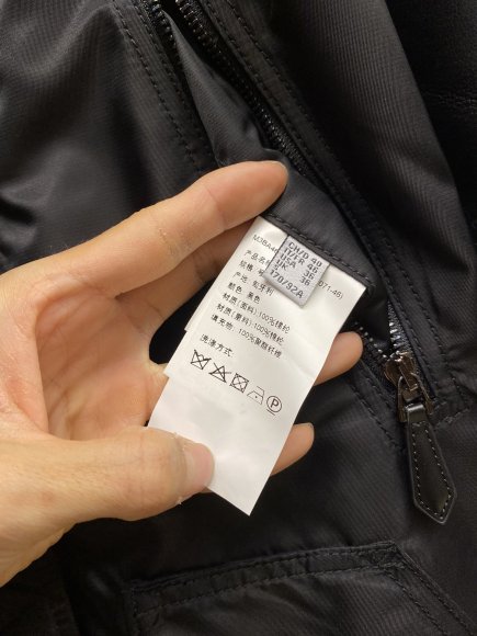 Bally - Мужская куртка бомбер ветровка DZ_1501BA3 Bally - Мужская куртка бомбер ветровка DZ_1501BA3