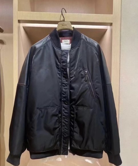 Bally - Мужская куртка бомбер ветровка DZ_1501BA3 Bally - Мужская куртка бомбер ветровка DZ_1501BA3