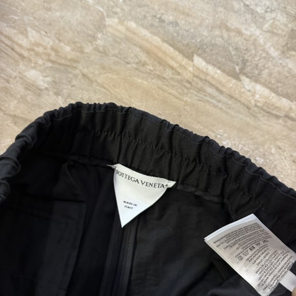 Bottega Veneta - Мужские шорты MI_2005BV9 Bottega Veneta - Мужские шорты MI_2005BV9