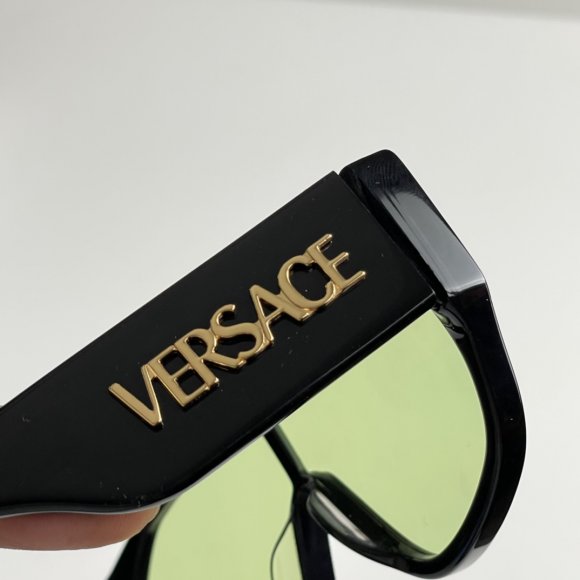 Versace - Солнцезащитные очки K2_2402VE11 Versace - Солнцезащитные очки K2_2402VE11