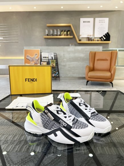 Fendi - Мужские кроссовки RU_1106FE1