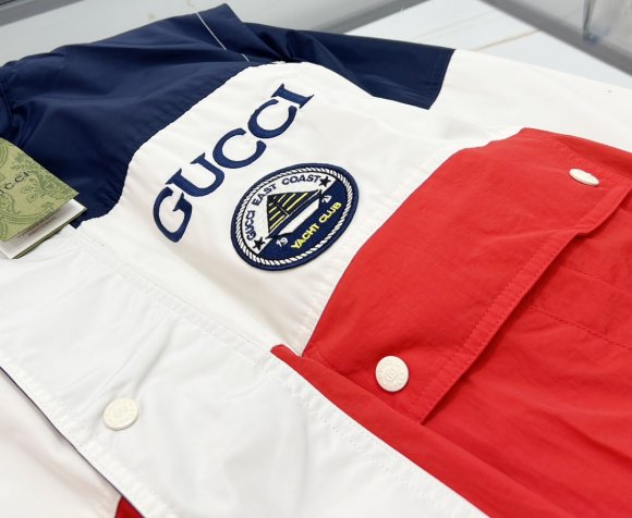 Gucci - Мужская куртка KO_0909GU1 Gucci - Мужская куртка KO_0909GU1