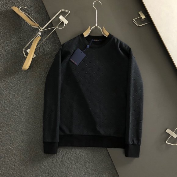 Louis Vuitton - Мужская кофта свитшот DF_1512LV1 Louis Vuitton - Мужская кофта свитшот DF_1512LV1