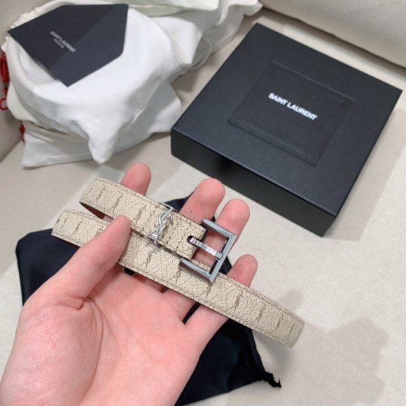 Saint Laurent Женский ремень 2.0см RE_0905SL7 Saint Laurent Женский ремень 2.0см RE_0905SL7