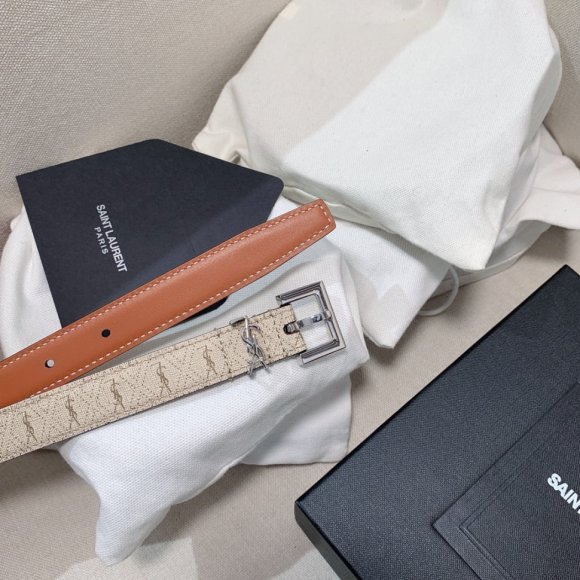 Saint Laurent Женский ремень 2.0см RE_0905SL7 Saint Laurent Женский ремень 2.0см RE_0905SL7