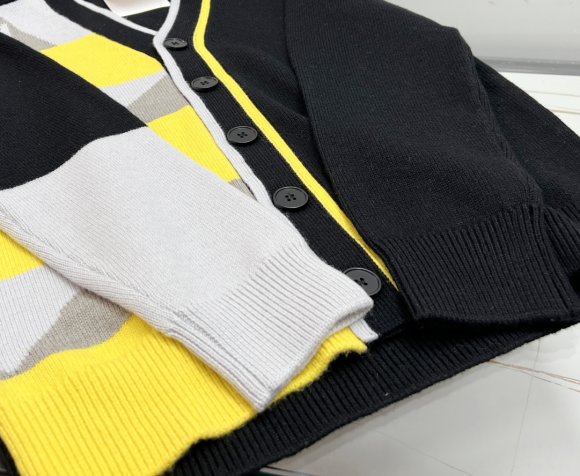 Hermes - Мужская кофта кардиган KO_0909HE2