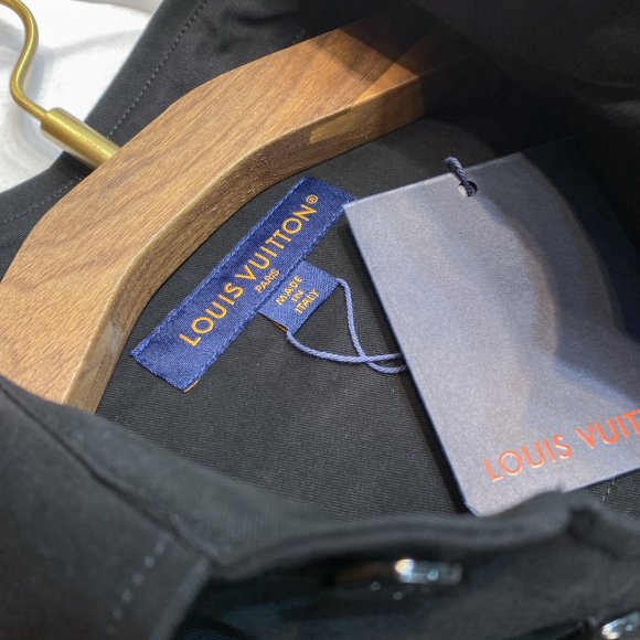 Louis Vuitton - Мужская рубашка куртка жакет DF_2407LV21