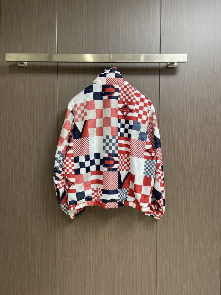 Louis Vuitton - Мужская двусторонняя куртка ветровка DZ_2308LV8