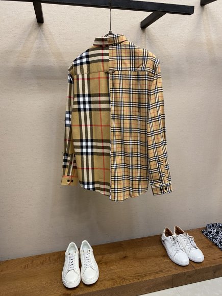 Burberry - Мужская рубашка DZ_1410BU9 Burberry - Мужская рубашка DZ_1410BU9