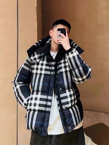 Burberry - Мужская куртка пуховик TJ_3010BU6 Burberry - Мужская куртка пуховик TJ_3010BU6