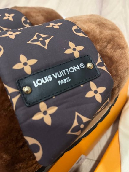 Louis Vuitton Тапочки S3D_2001LV11 Louis Vuitton Тапочки S3D_2001LV11