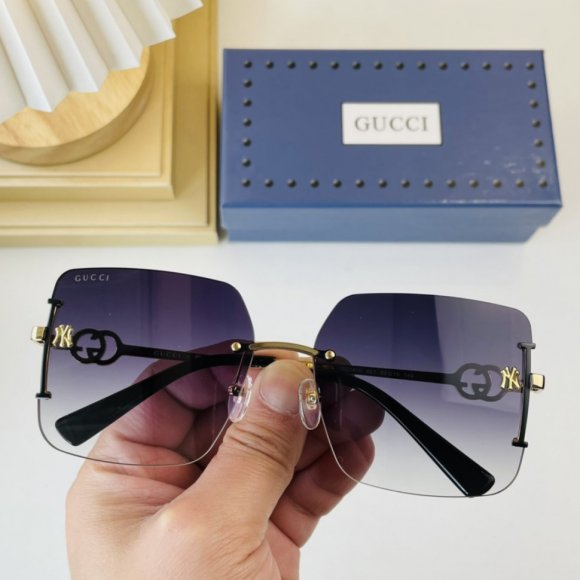 Gucci очки K2_2802GU17