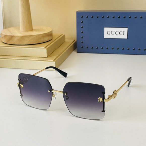 Gucci очки K2_2802GU17
