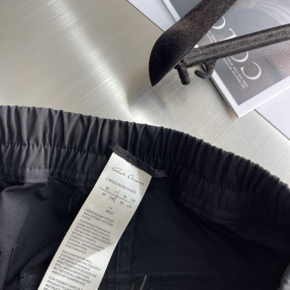 Rick Owens - Мужские шорты TJ_2105RO3 Rick Owens - Мужские шорты TJ_2105RO3