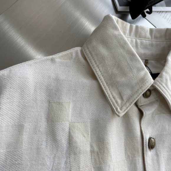 Louis Vuitton Damier - Мужская джинсовая рубашка TJ_0406LV4 Louis Vuitton Damier - Мужская джинсовая рубашка TJ_0406LV4