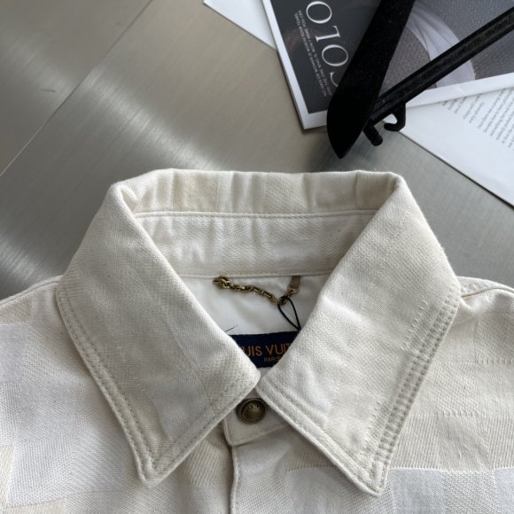 Louis Vuitton Damier - Мужская джинсовая рубашка TJ_0406LV4 Louis Vuitton Damier - Мужская джинсовая рубашка TJ_0406LV4