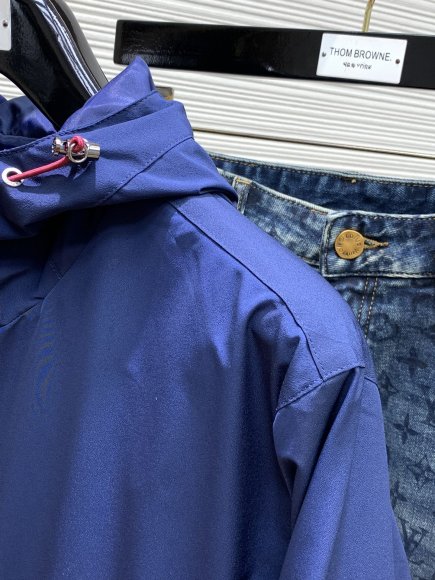 Moncler - Мужская куртка TI_0909MO1 Moncler - Мужская куртка TI_0909MO1