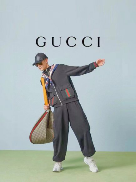 Gucci - Мужской спортивный костюм AH_1711GU1 Gucci - Мужской спортивный костюм AH_1711GU1