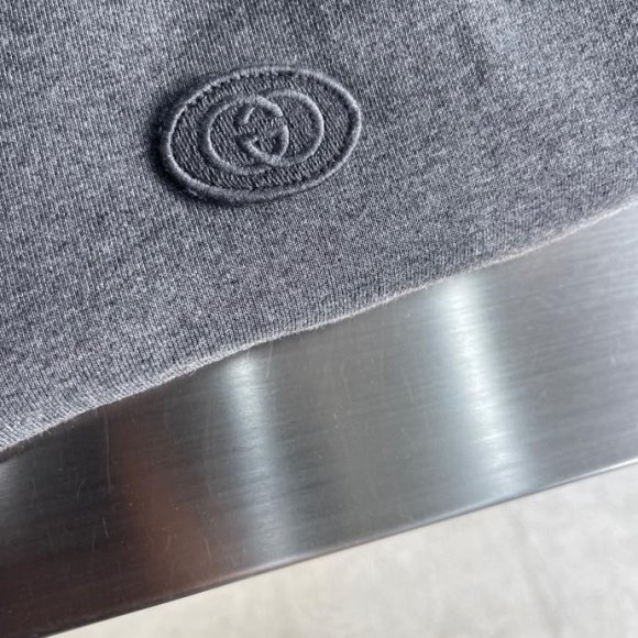 Gucci - Мужской спортивный костюм AH_1711GU1 Gucci - Мужской спортивный костюм AH_1711GU1